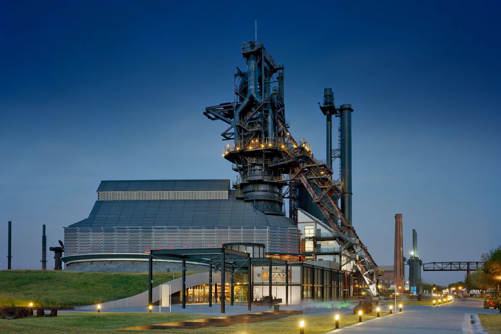 Museo Del Acero exterior featuring the lighting design of OVI